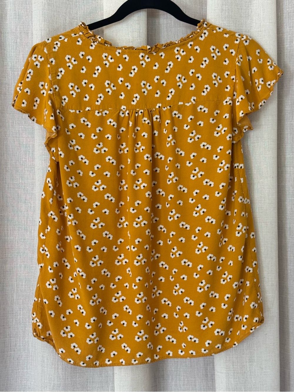 Boden Angelica Daisy Yellow Floral Flutter Sleeve Blouse Size 6 - Picture 3 of 7